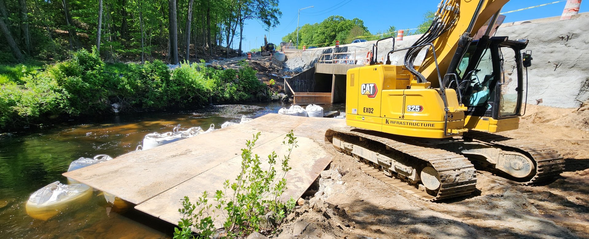 Retaining Wall 115 - North of Latimer Brook